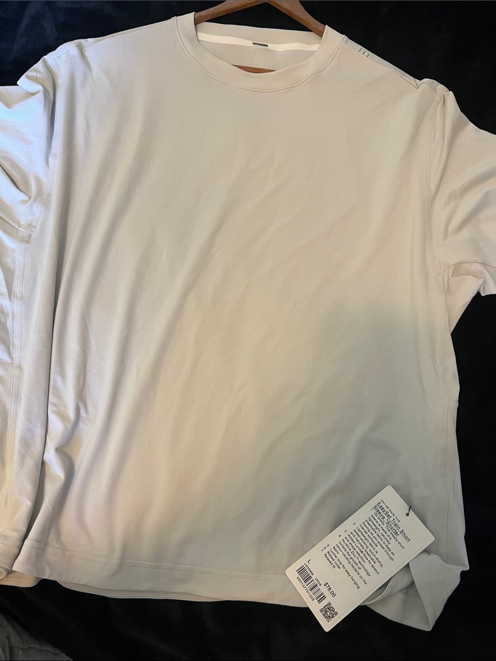 lululemon athletica Men's Long Sleeve Crew - White